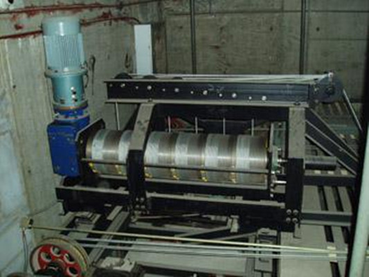 舞臺機械滾筒式電動吊桿機 舞臺機械滾筒式電動吊桿機